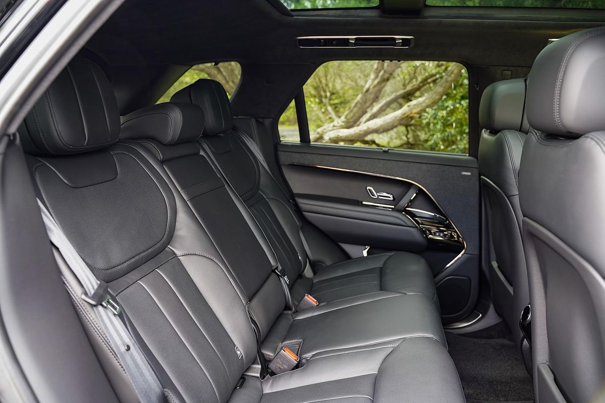 2025 Land Rover Range Rover Sport D350 Autobiography L461