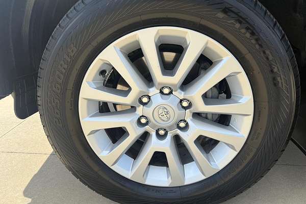 2017 Toyota Landcruiser Prado Kakadu GDJ150R