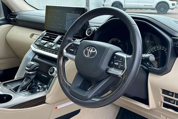 2022 Toyota Landcruiser VX FJA300R