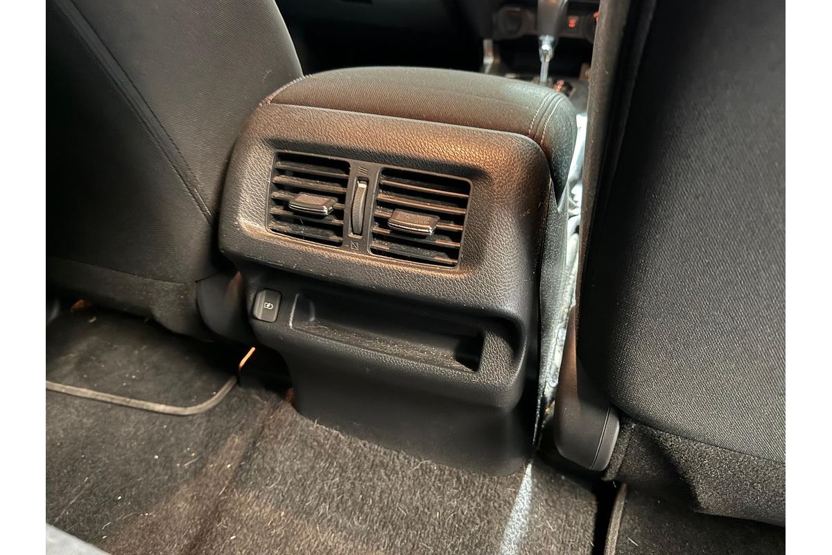 2021 Nissan Navara ST D23 4X4