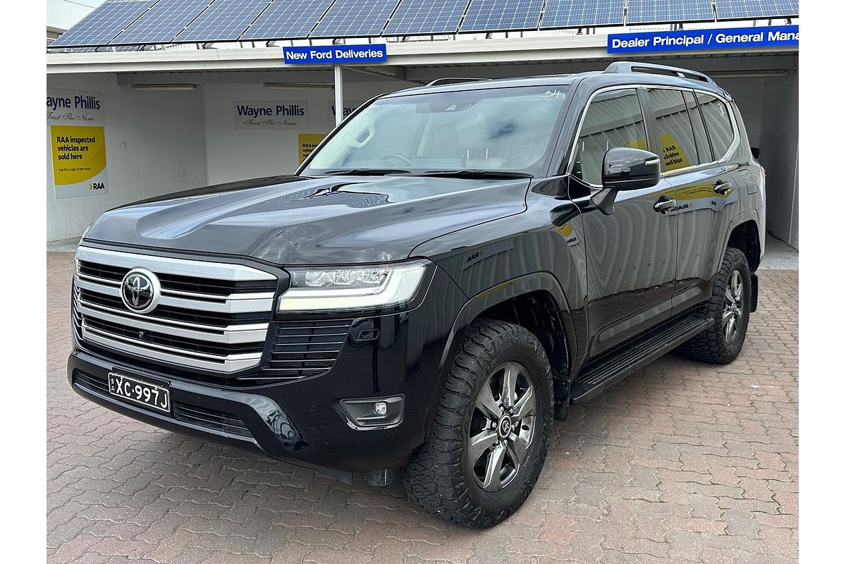 2022 Toyota Landcruiser VX FJA300R
