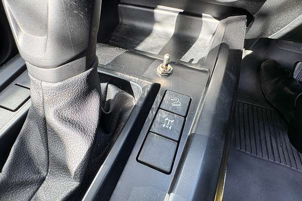 2021 Isuzu D-MAX SX 4X4