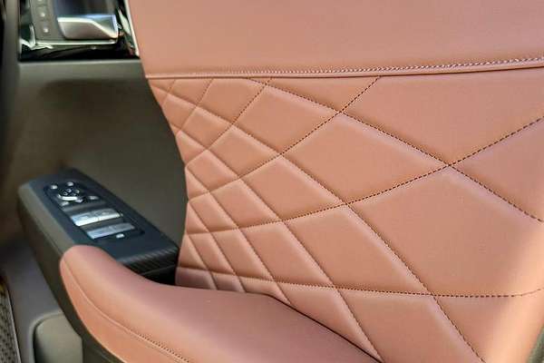 2025 Mitsubishi Outlander Exceed Tourer ZM