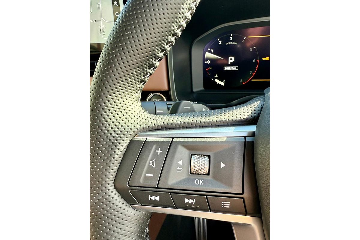 2025 Mitsubishi Outlander Exceed Tourer ZM