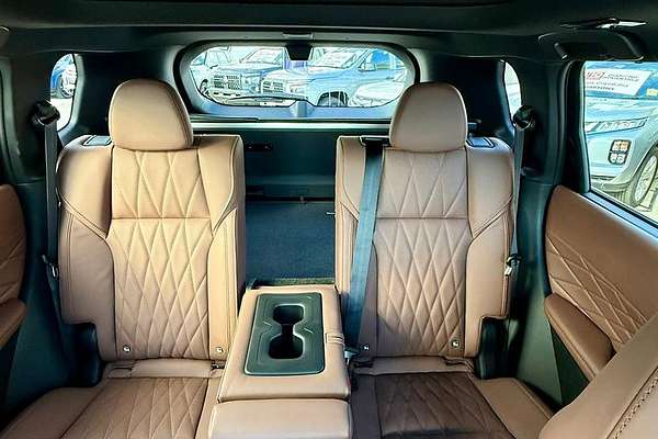 2025 Mitsubishi Outlander Exceed Tourer ZM