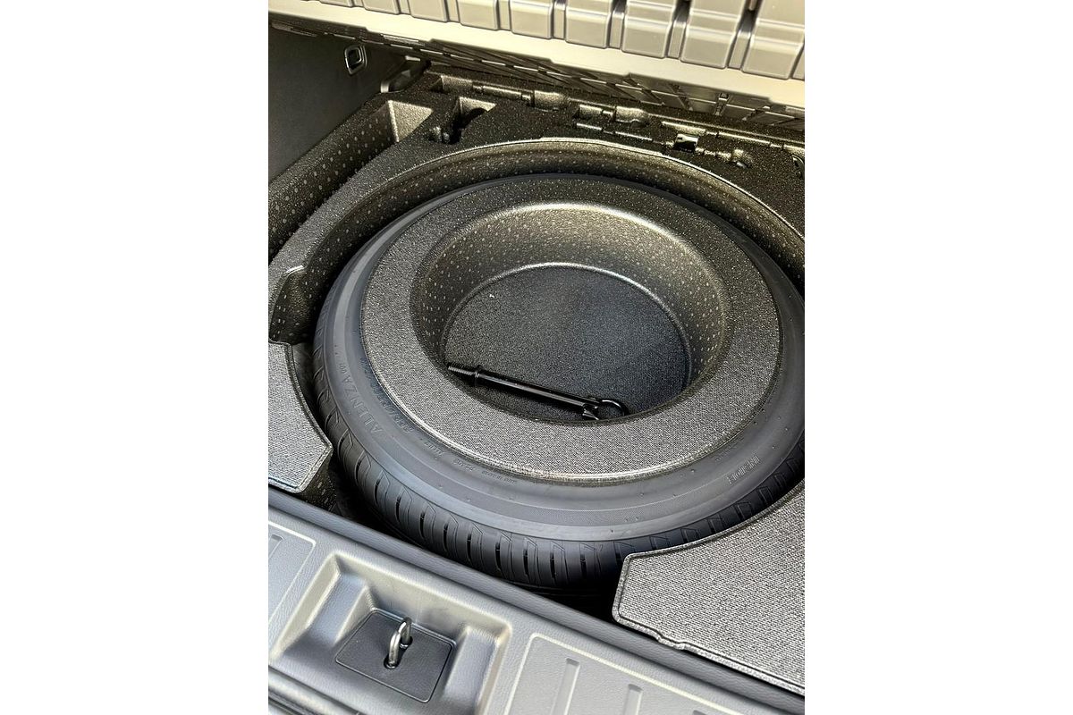 2025 Mitsubishi Outlander Exceed Tourer ZM