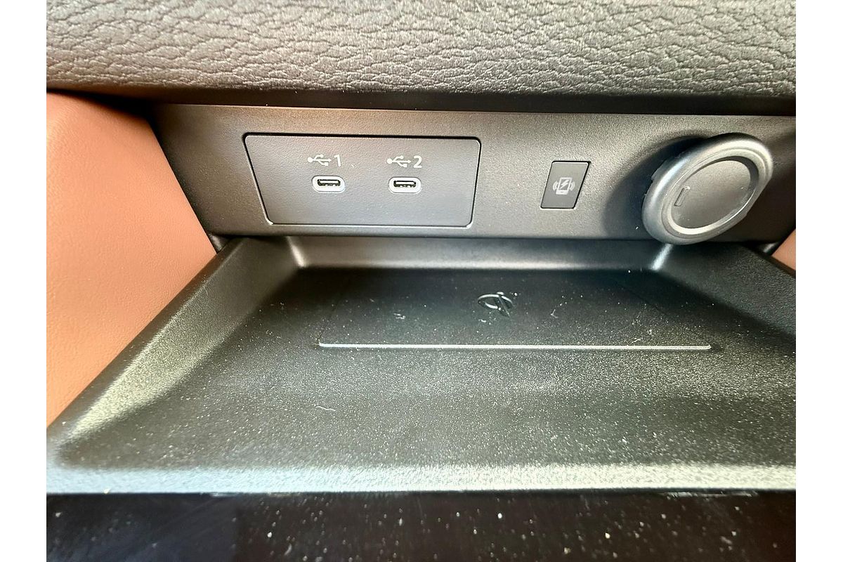 2025 Mitsubishi Outlander Exceed Tourer ZM