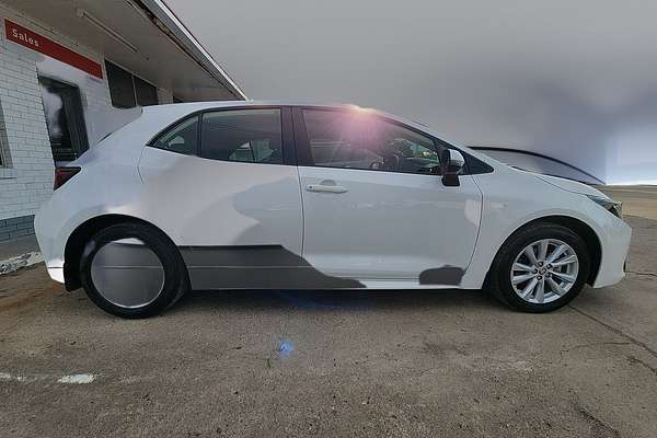 2024 Toyota Corolla Ascent Sport Hybrid ZWE219R