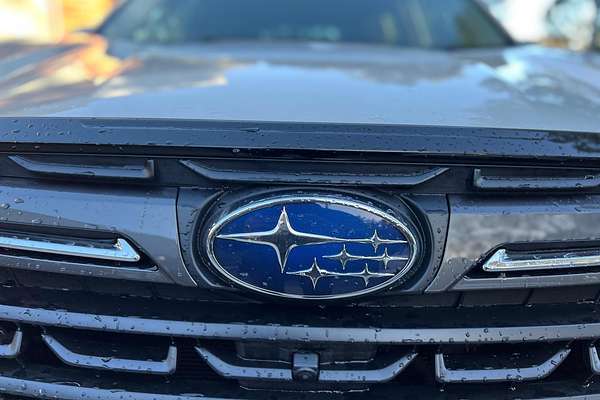 2022 Subaru Forester Hybrid S S5
