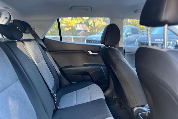 2025 Kia Stonic S YB