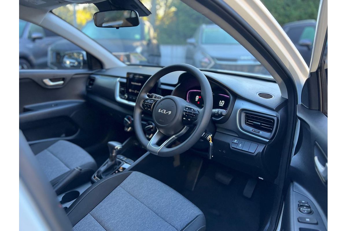 2025 Kia Stonic S YB