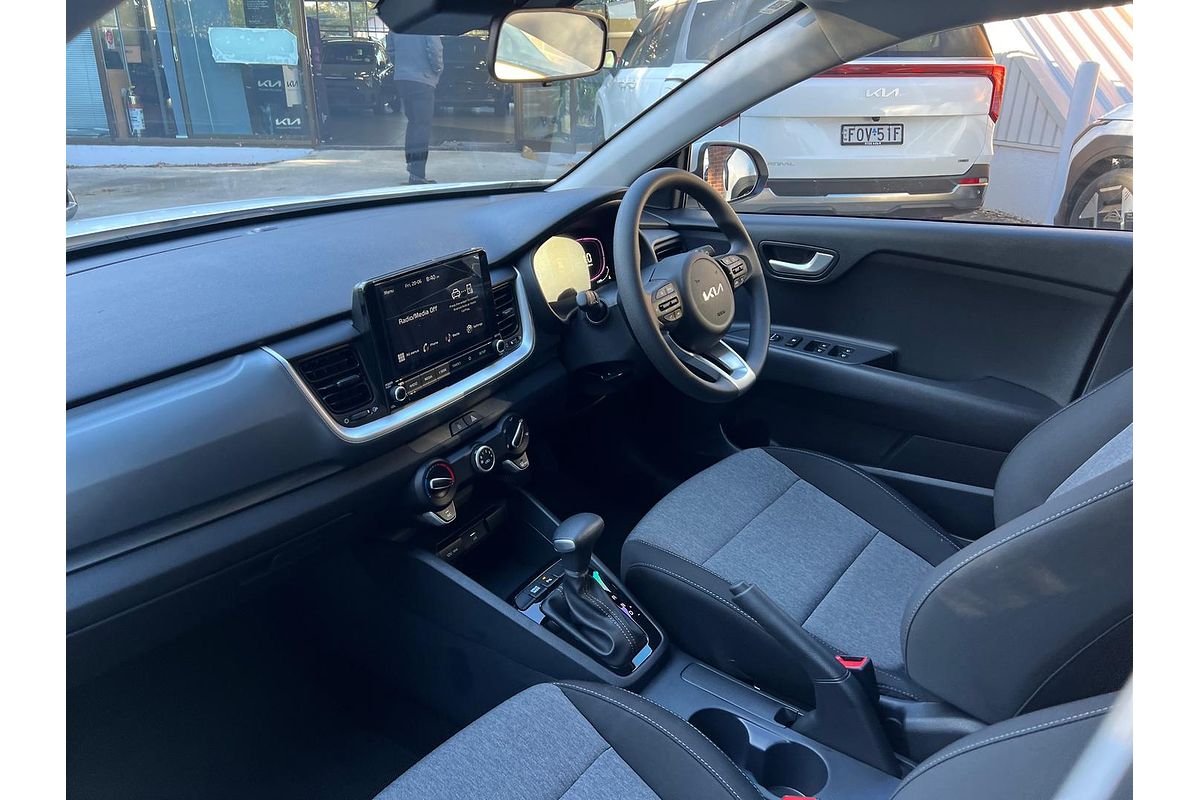 2025 Kia Stonic S YB