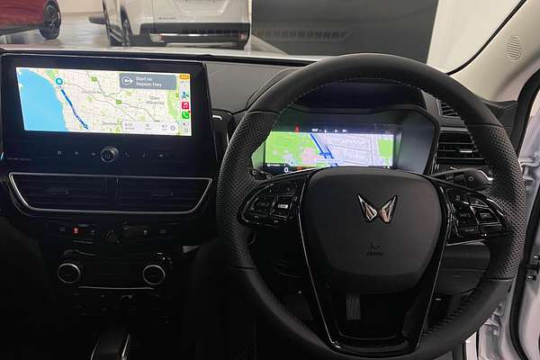 2025 Mahindra XUV3XO AX7L