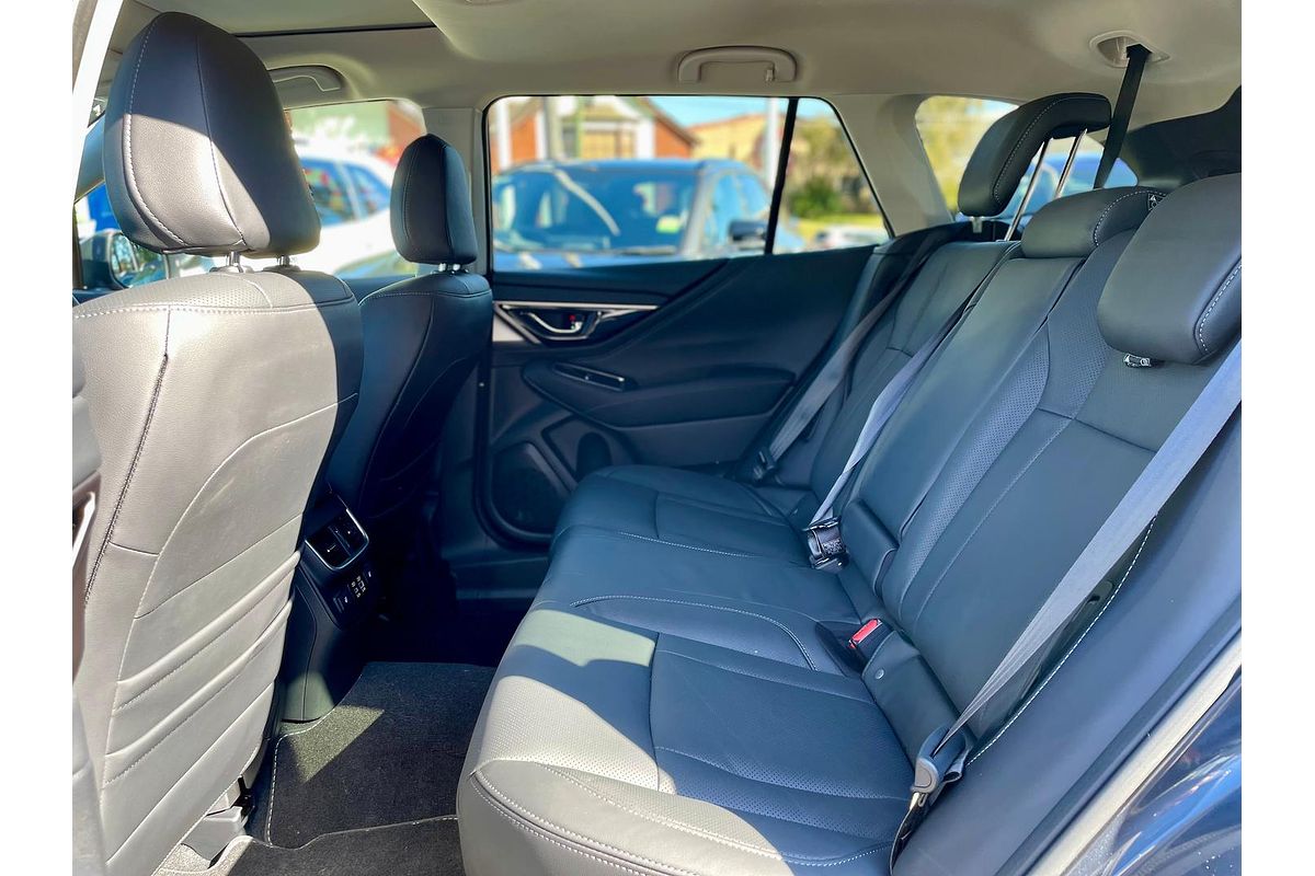 2025 Subaru Outback AWD Touring 6GEN