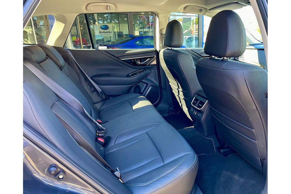2025 Subaru Outback AWD Touring 6GEN