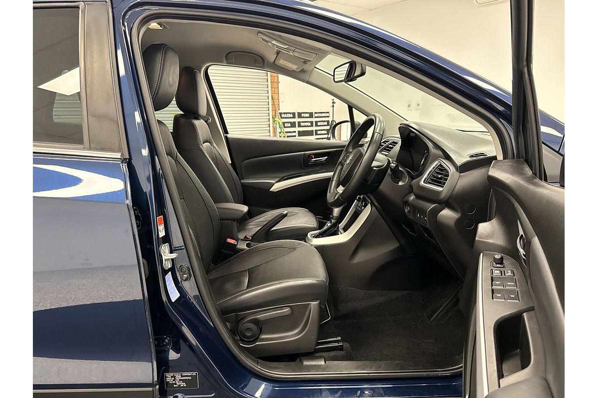 2020 Suzuki S-Cross Turbo Prestige JY