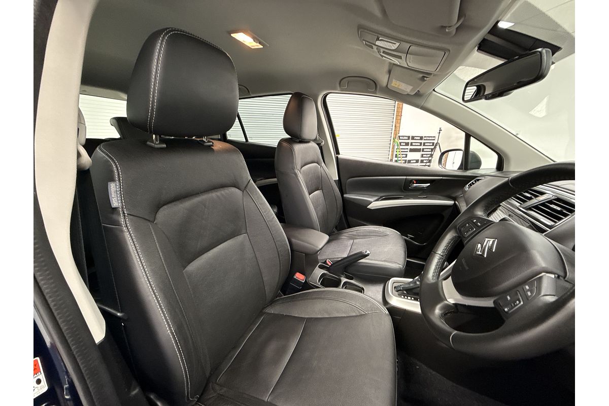 2020 Suzuki S-Cross Turbo Prestige JY