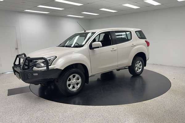 2017 Isuzu MU-X LS-M