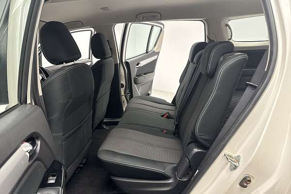 2017 Isuzu MU-X LS-M