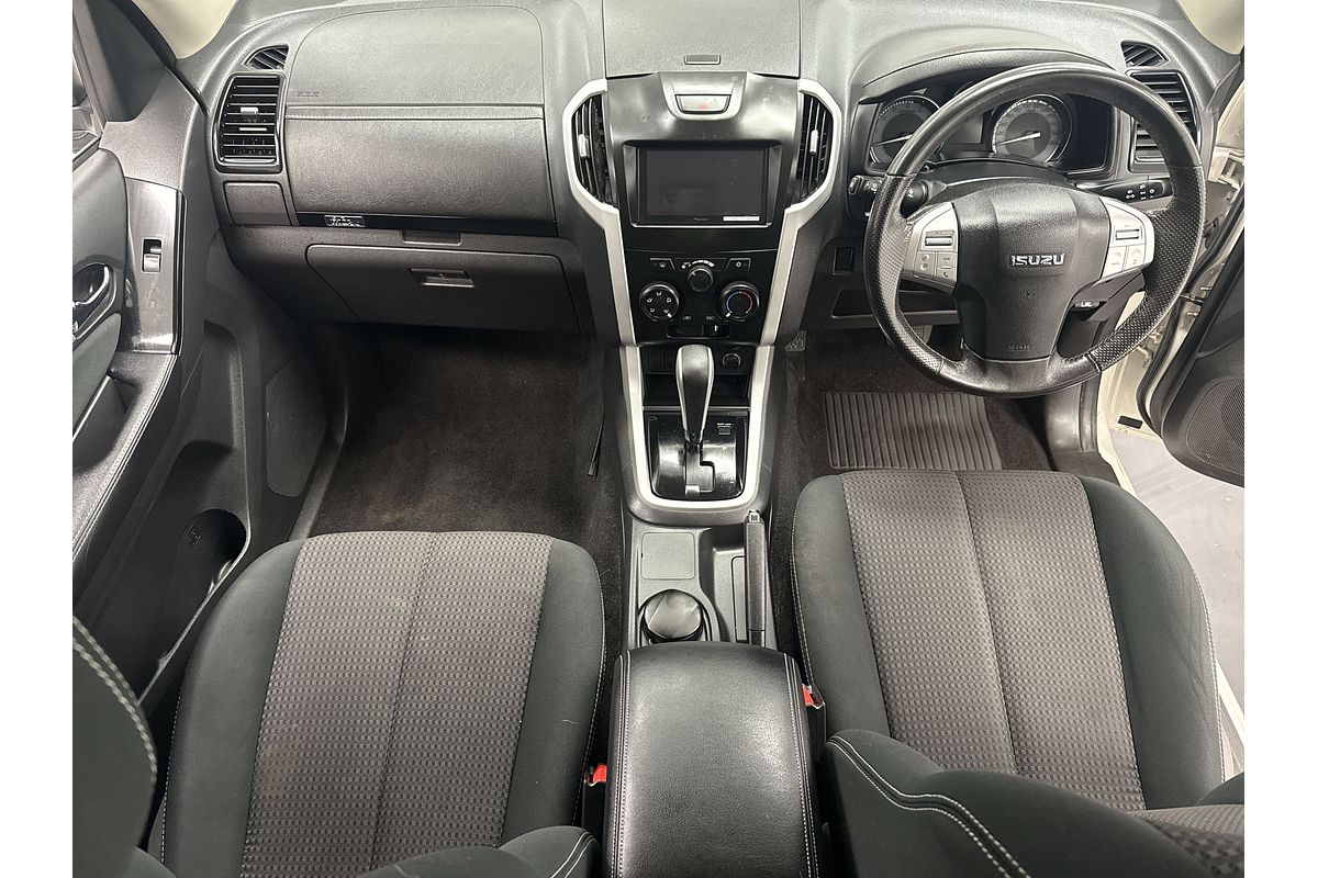 2017 Isuzu MU-X LS-M