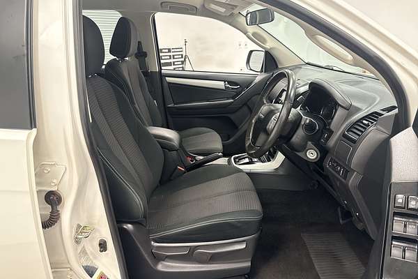 2017 Isuzu MU-X LS-M