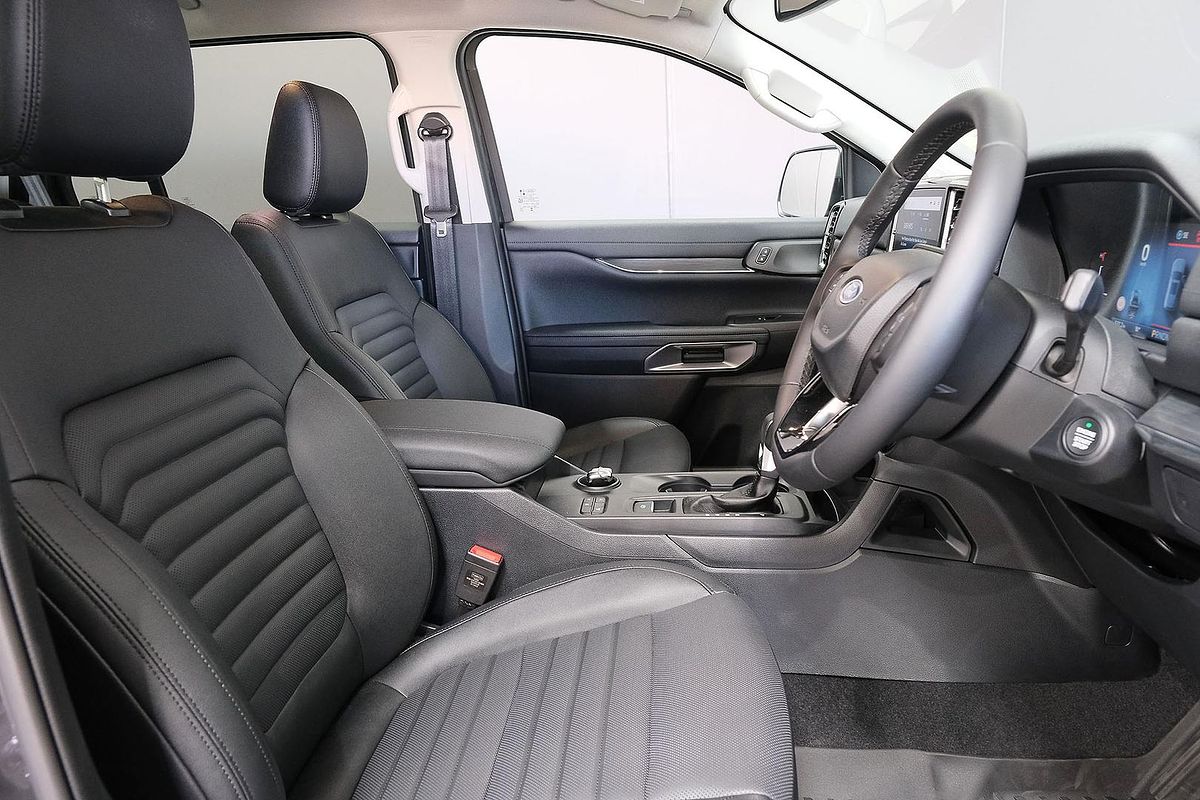 2025 Ford Everest Sport 2.0L