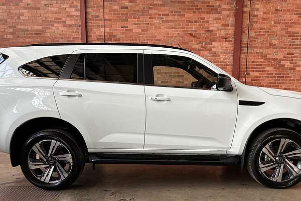 2025 Isuzu MU-X LS-T