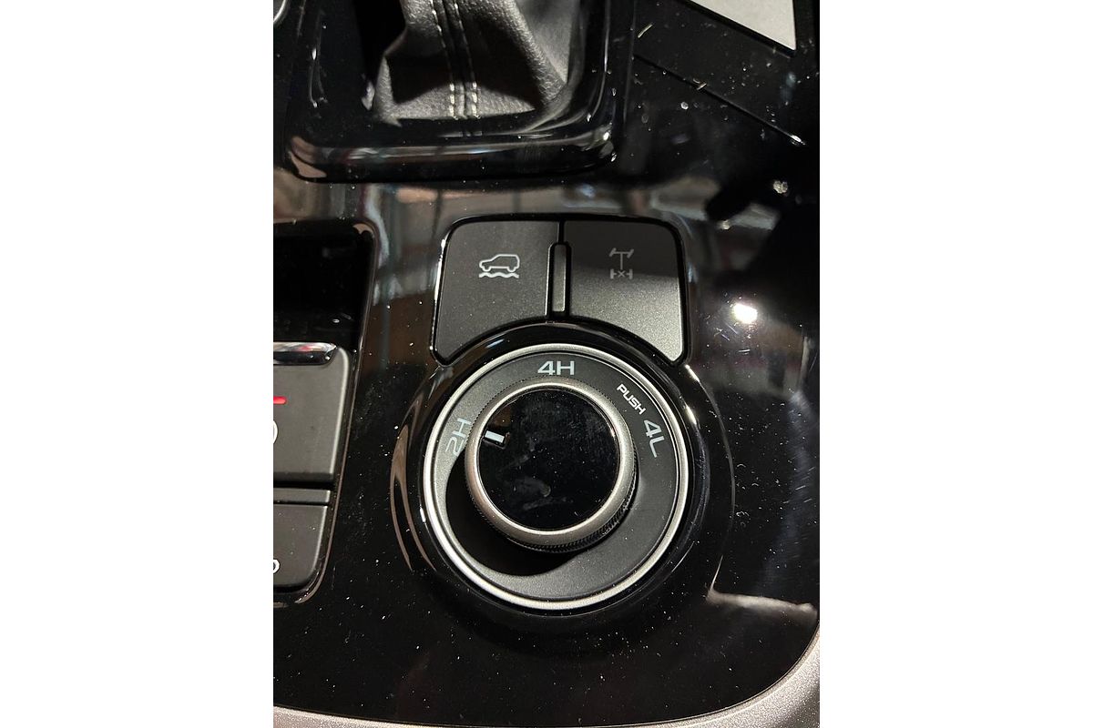 2025 Isuzu MU-X LS-T