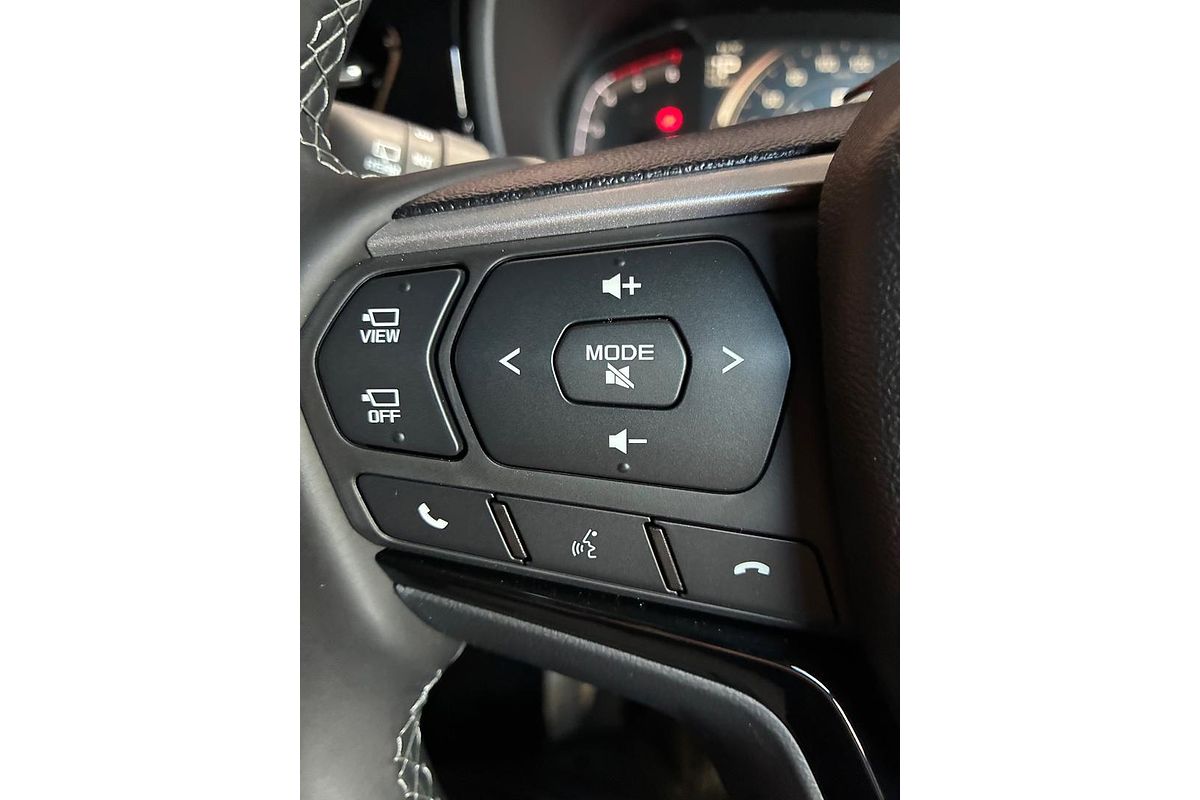 2025 Isuzu MU-X LS-T