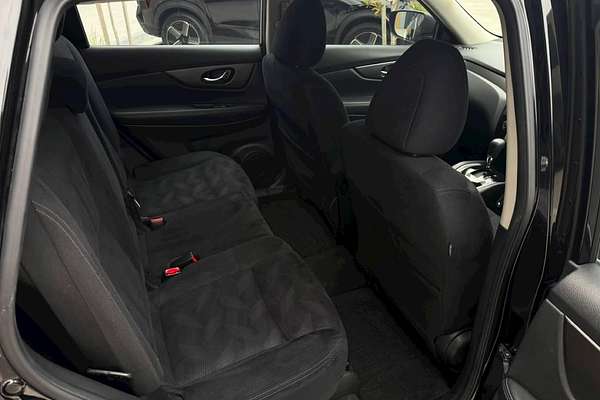 2015 Nissan X-TRAIL ST T32