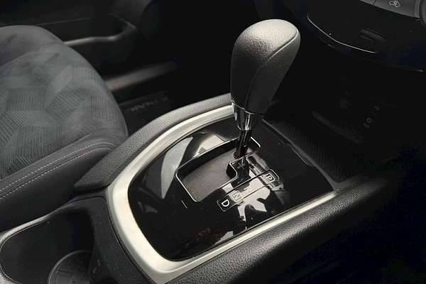 2015 Nissan X-TRAIL ST T32