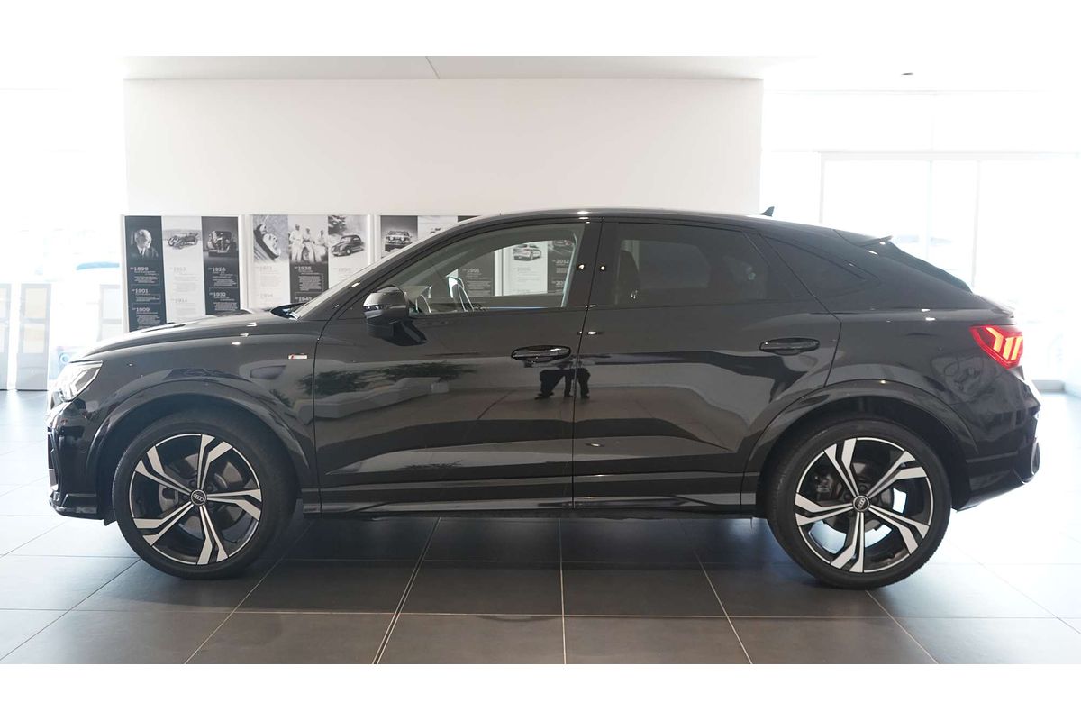 2021 Audi Q3 40 TFSI S line F3