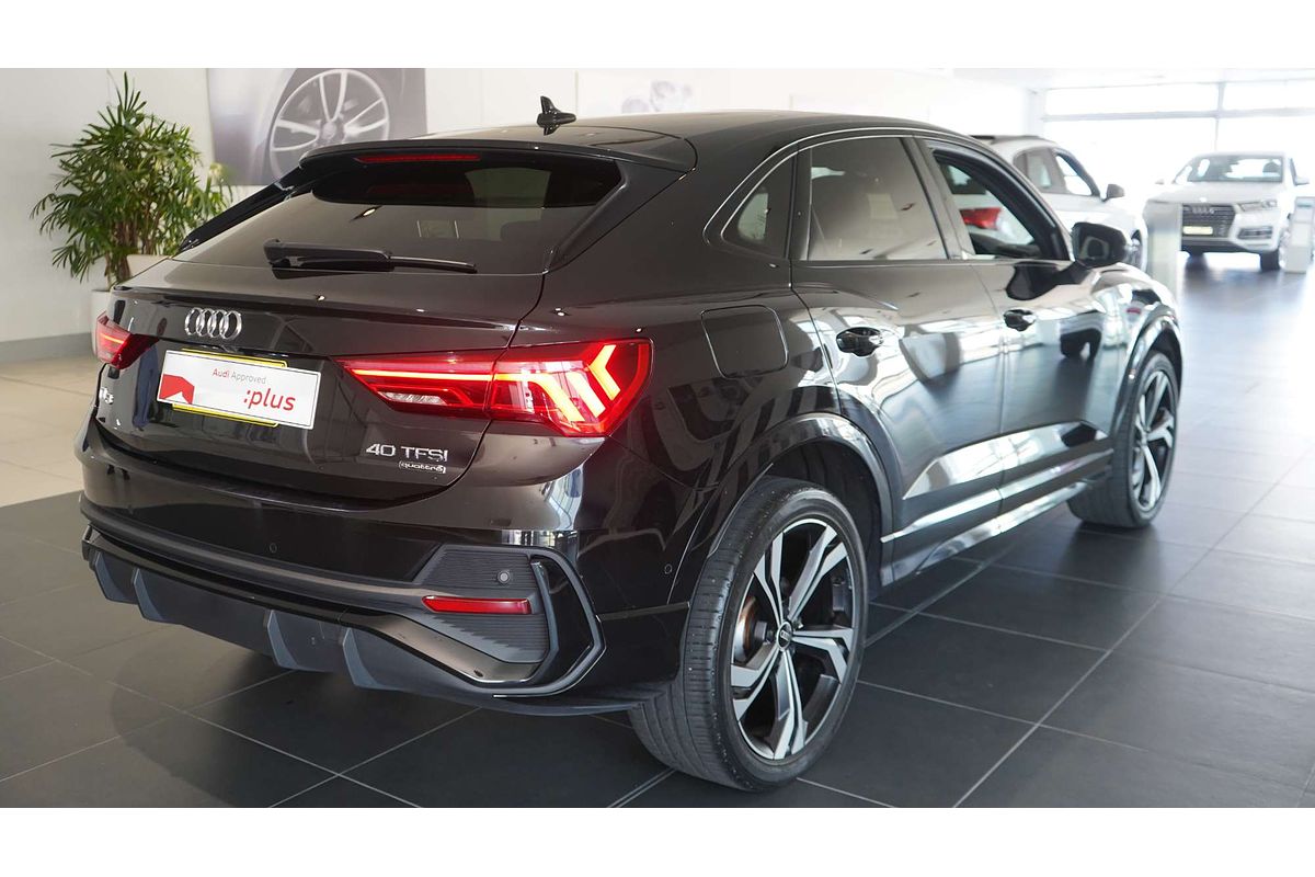 2021 Audi Q3 40 TFSI S line F3