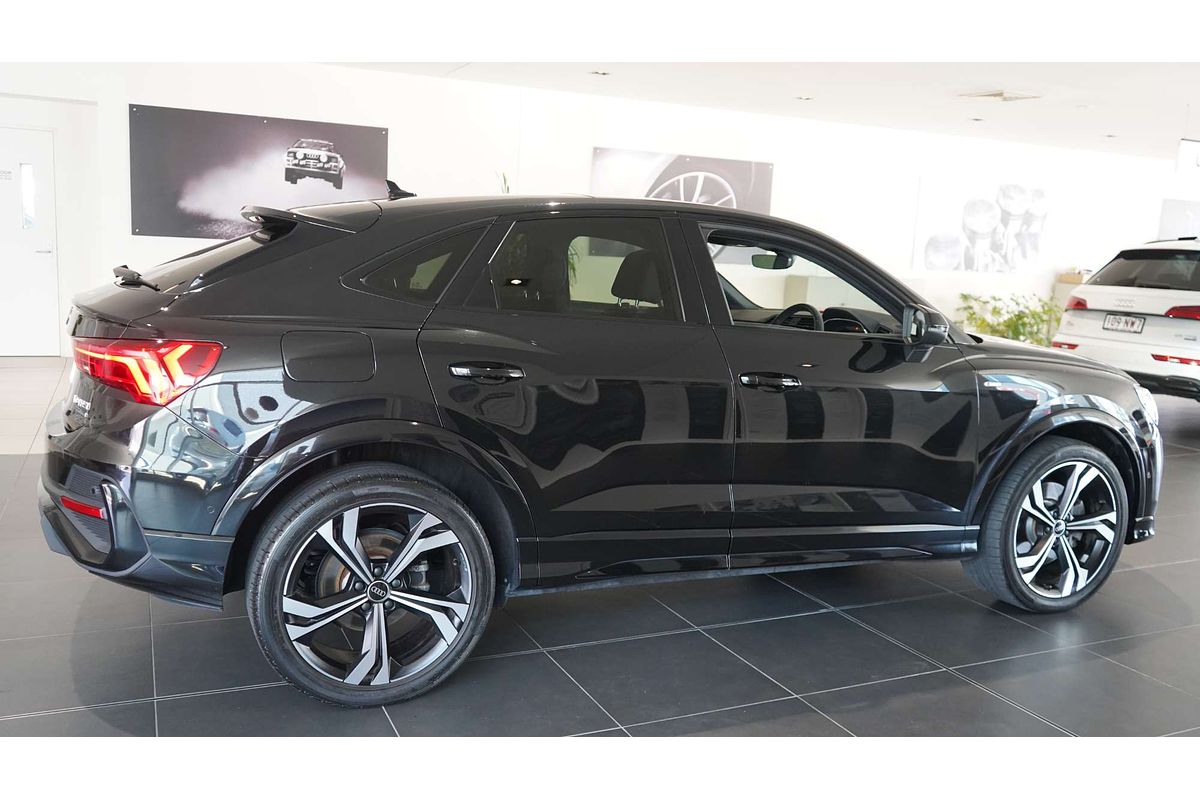 2021 Audi Q3 40 TFSI S line F3