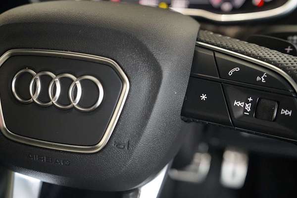 2021 Audi Q3 40 TFSI S line F3