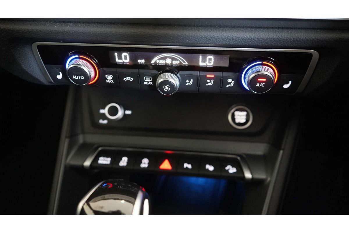 2021 Audi Q3 40 TFSI S line F3