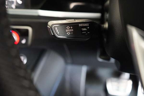 2021 Audi Q3 40 TFSI S line F3