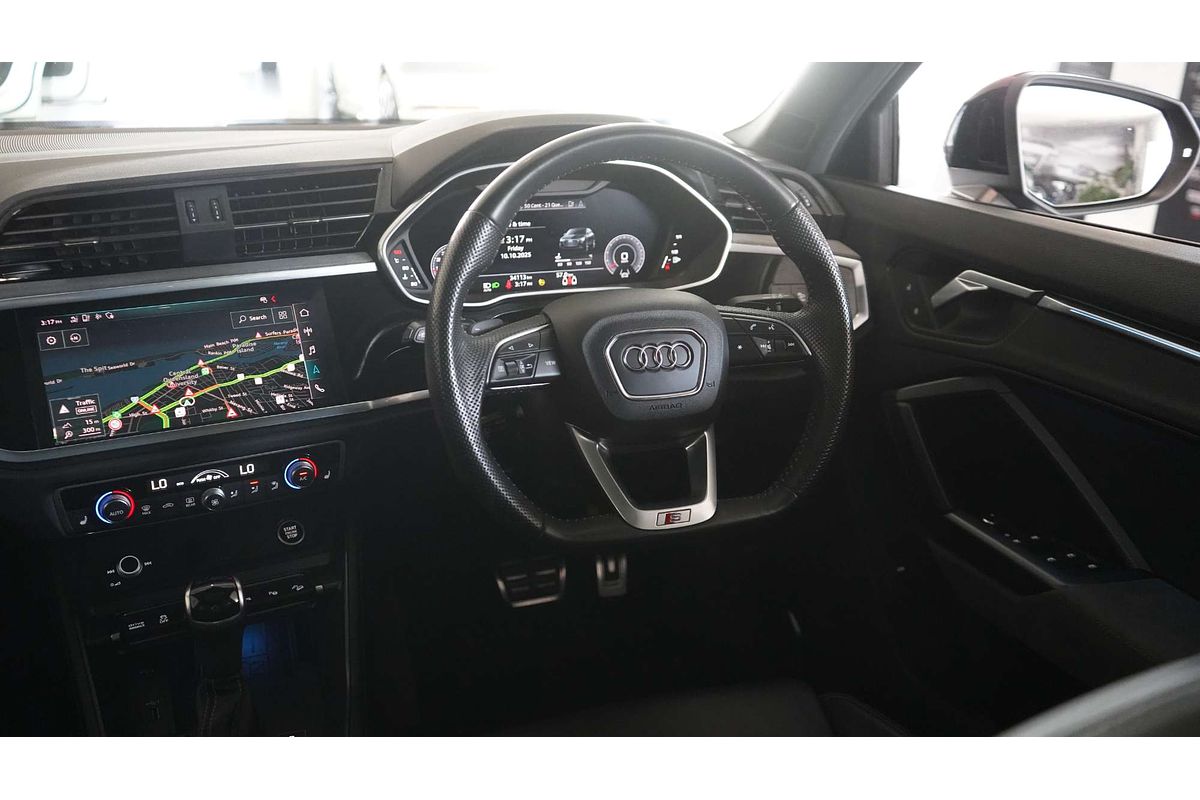 2021 Audi Q3 40 TFSI S line F3