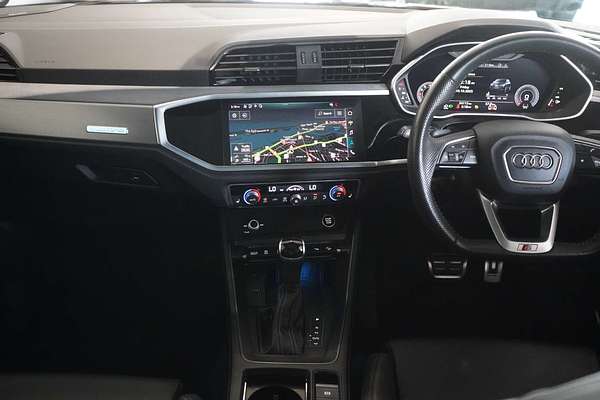 2021 Audi Q3 40 TFSI S line F3