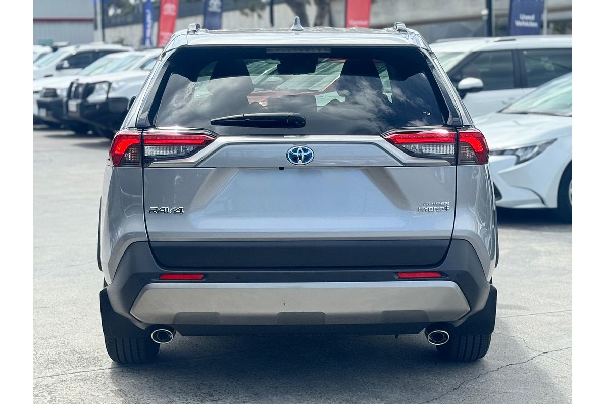 2024 Toyota RAV4 Cruiser AXAH52R