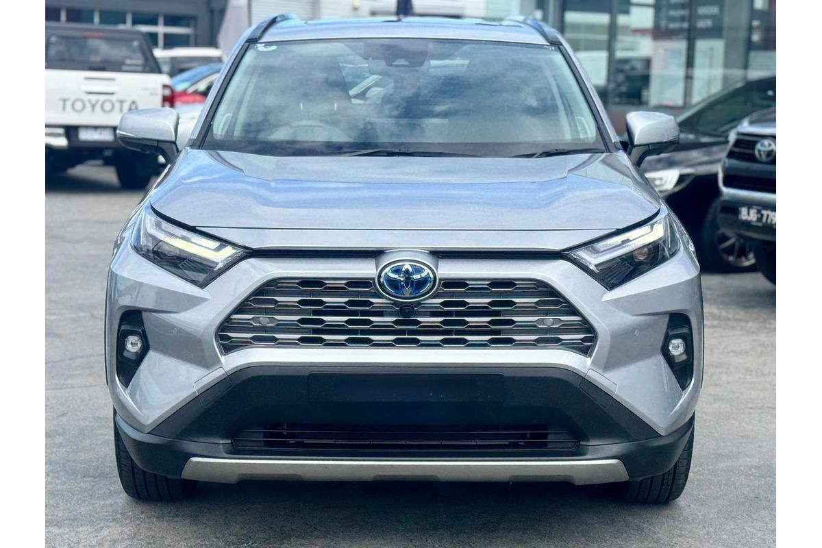 2024 Toyota RAV4 Cruiser AXAH52R