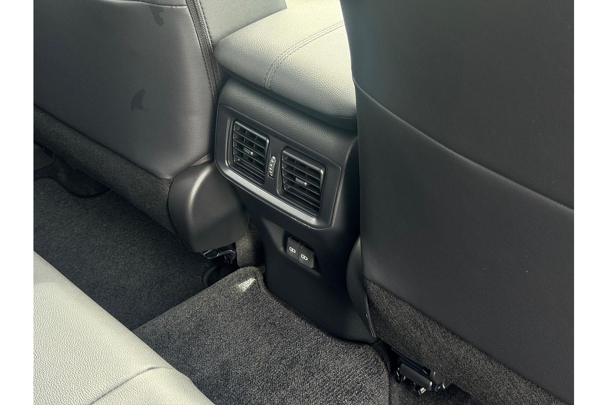 2024 Toyota RAV4 Cruiser AXAH52R