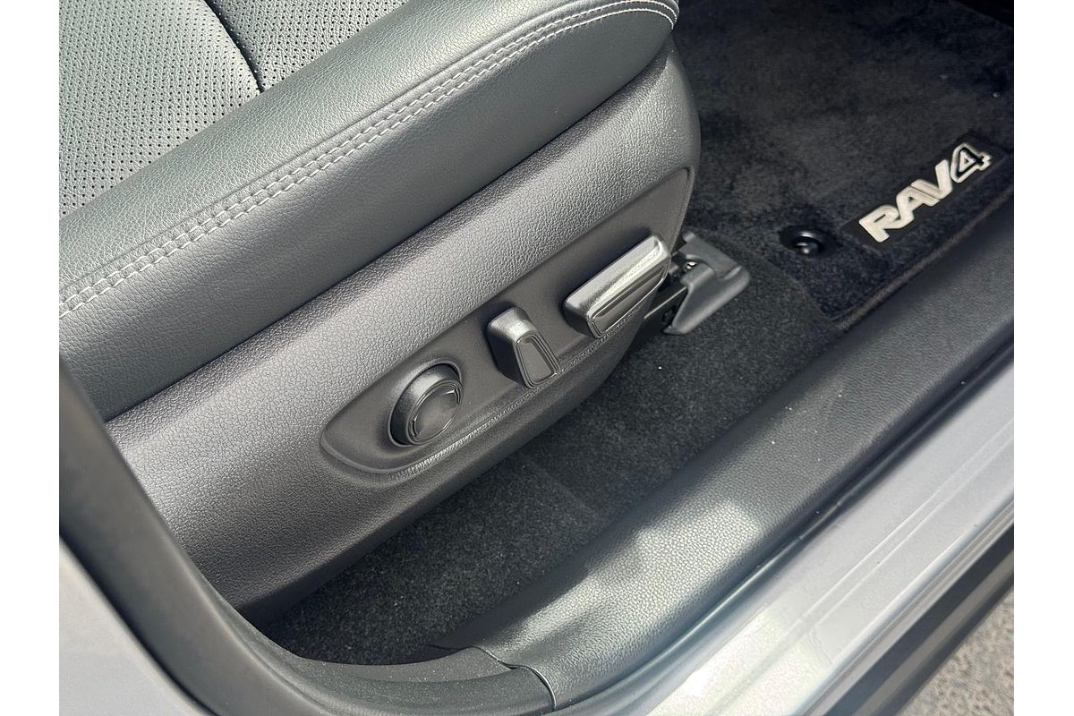 2024 Toyota RAV4 Cruiser AXAH52R