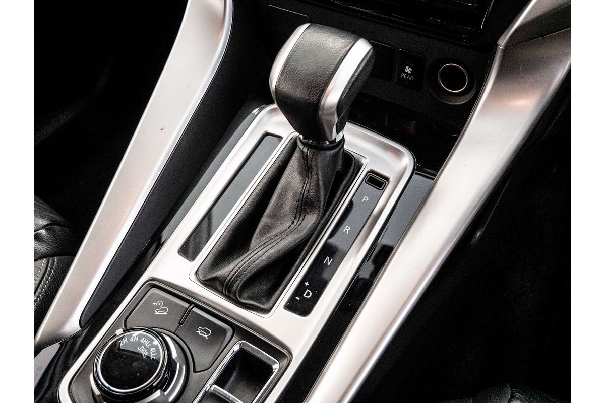 2017 Mitsubishi Pajero Sport GLS QE