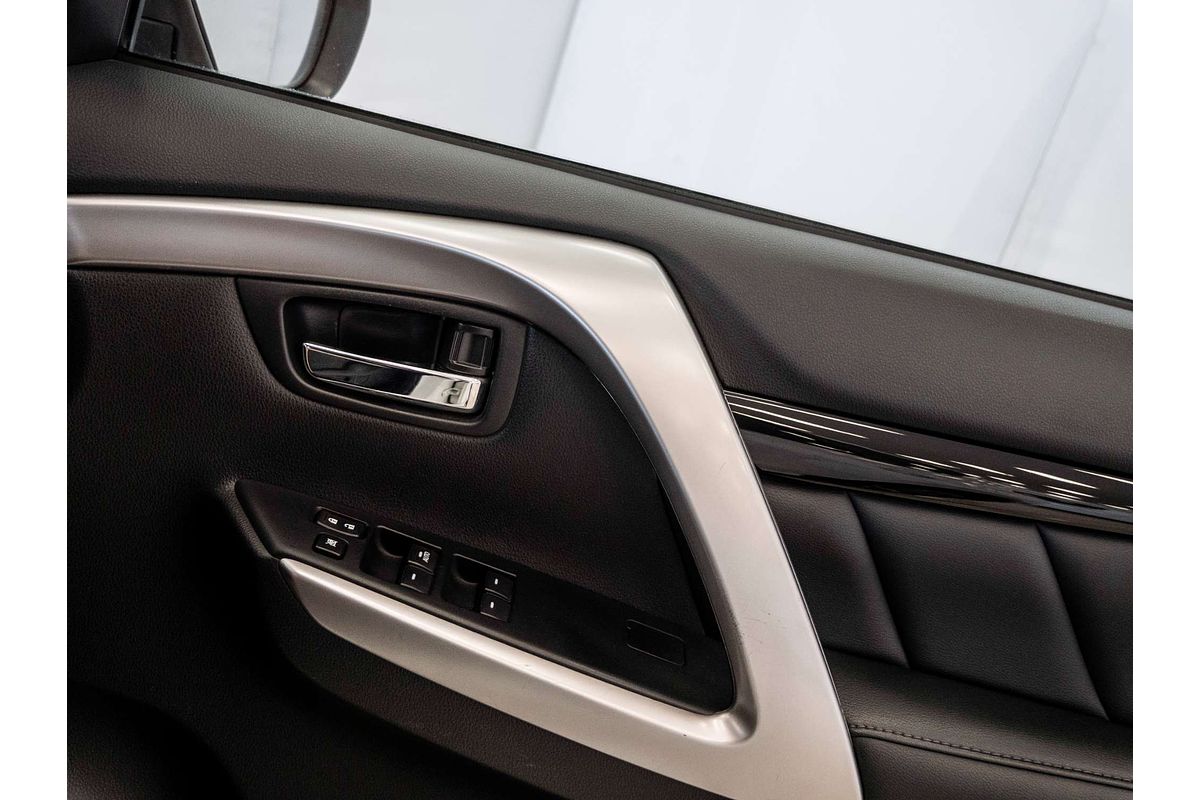 2017 Mitsubishi Pajero Sport GLS QE