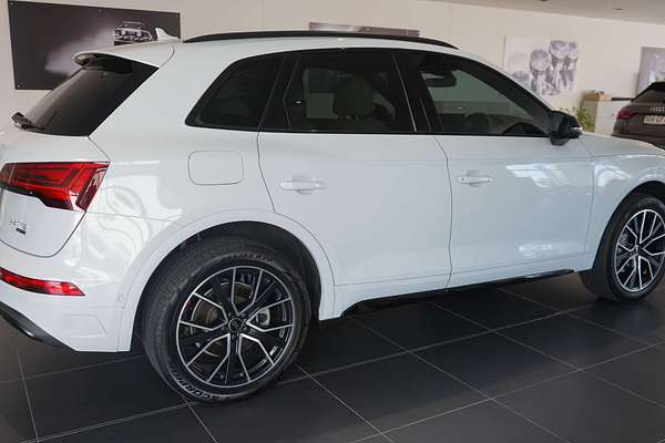 2024 Audi Q5 45 TFSI Sport FY