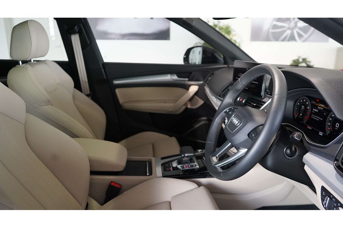 2024 Audi Q5 45 TFSI Sport FY