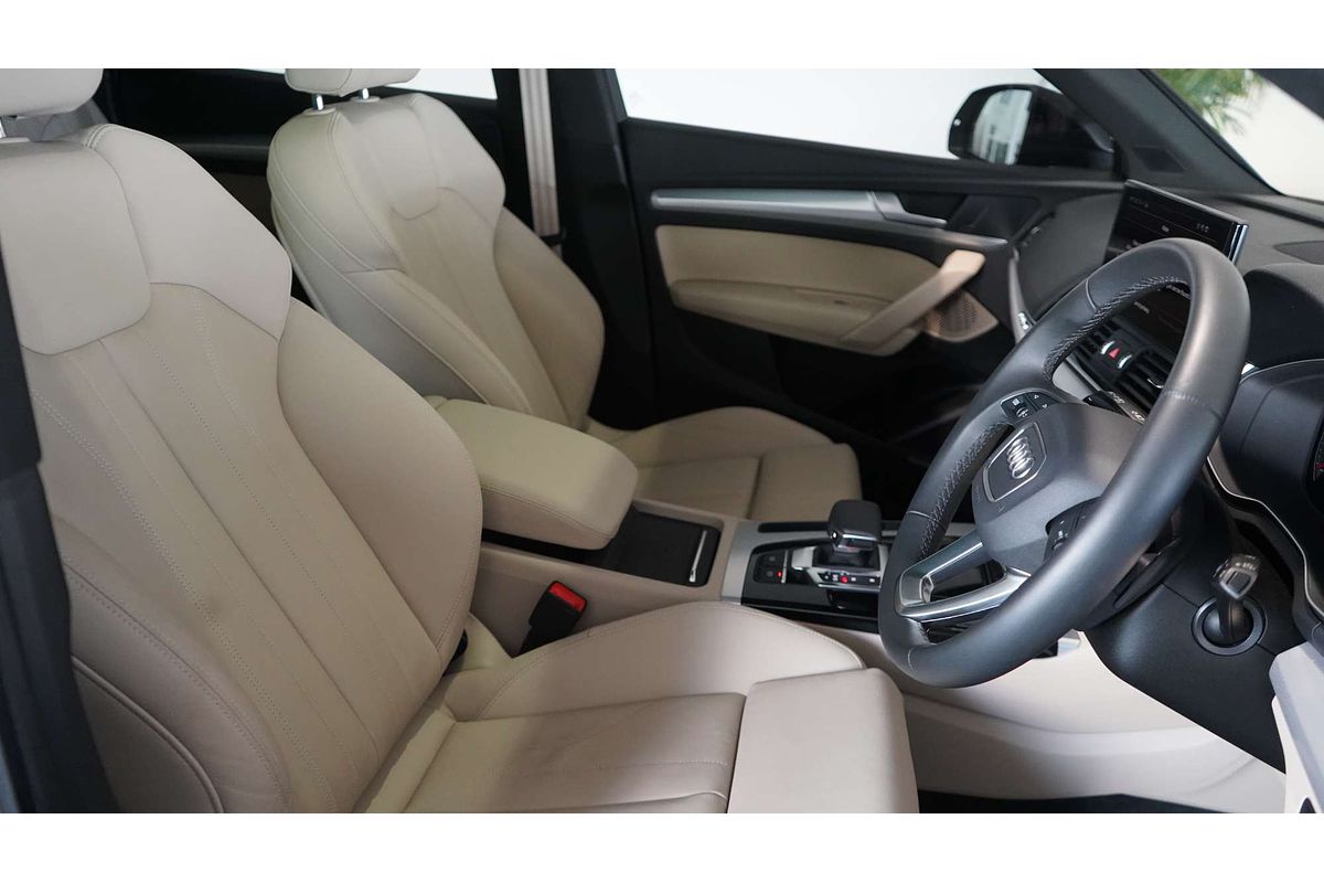 2024 Audi Q5 45 TFSI Sport FY