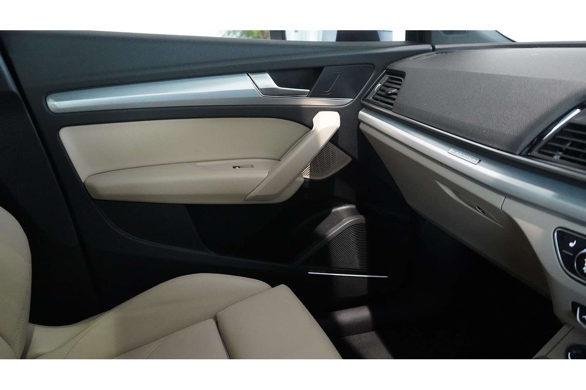 2024 Audi Q5 45 TFSI Sport FY