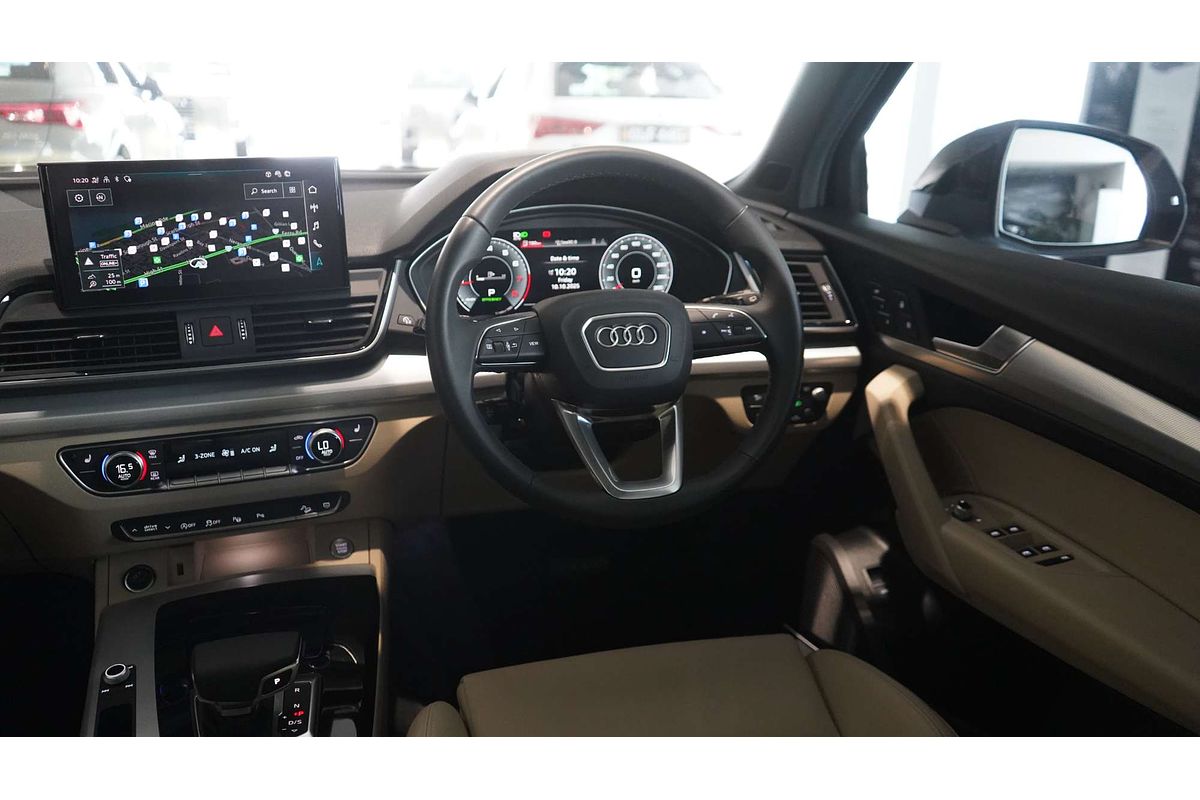 2024 Audi Q5 45 TFSI Sport FY